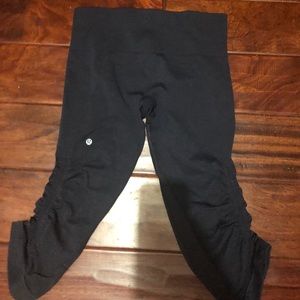 Lululemon crop pants